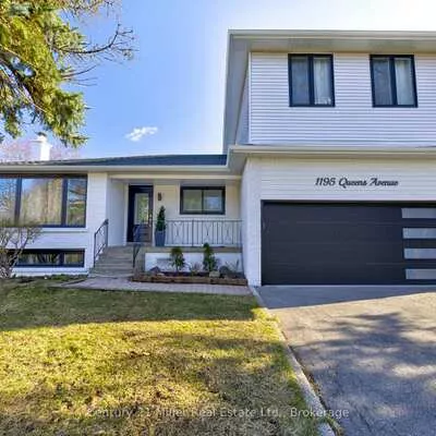 1195, Queens, 1003 - CP College Park, Oakville