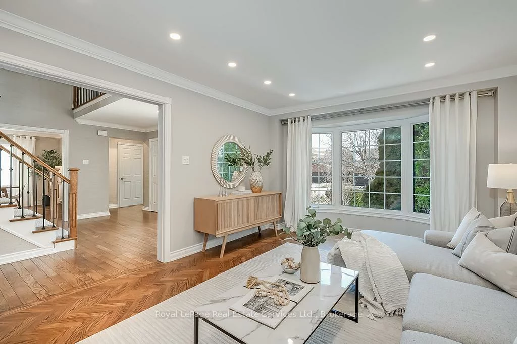 1225, Old Post, 1007 - GA Glen Abbey, Oakville