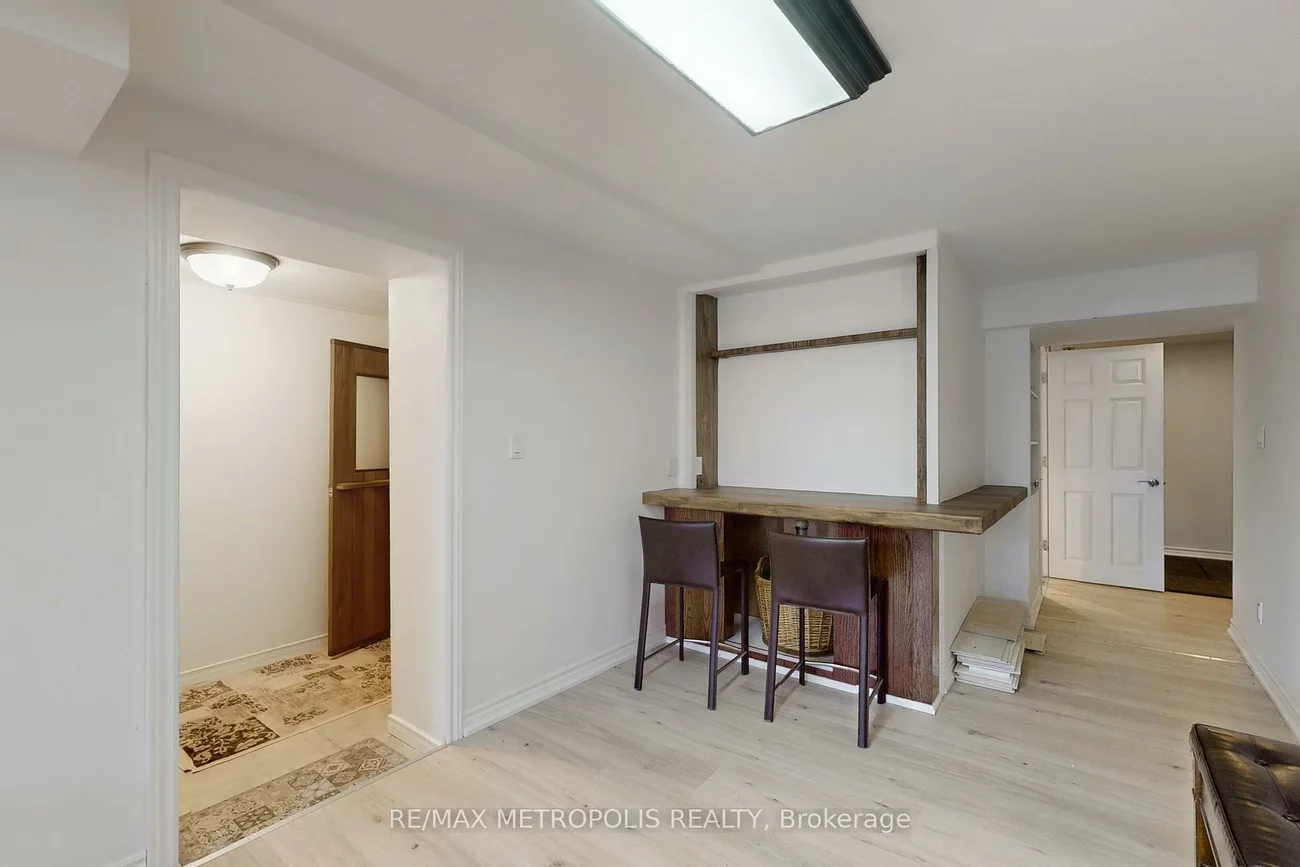 1310, Golden Meadow, 1005 - FA Falgarwood, Oakville