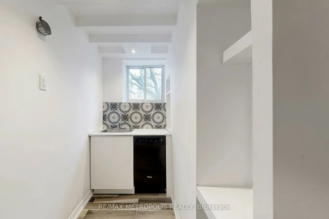 1310, Golden Meadow, 1005 - FA Falgarwood, Oakville
