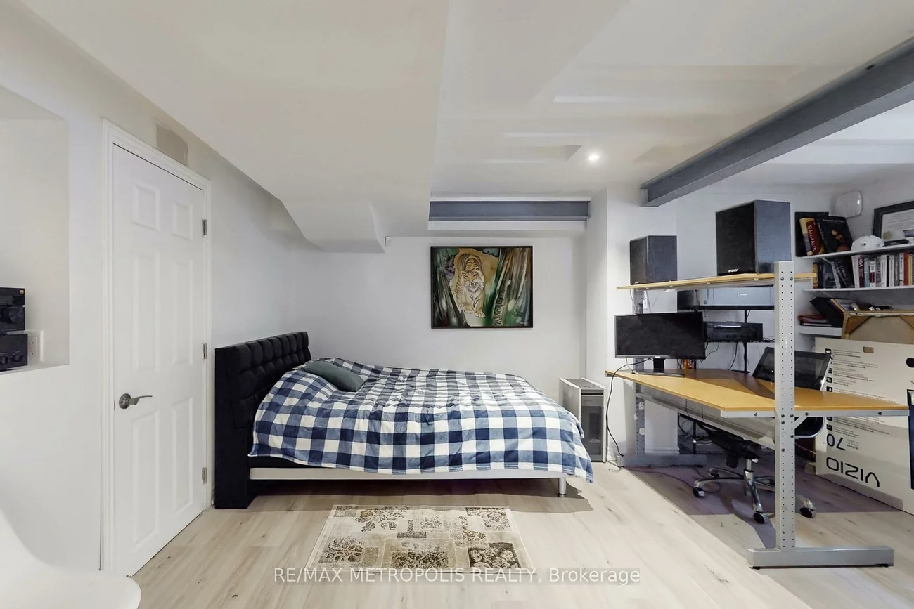 1310, Golden Meadow, 1005 - FA Falgarwood, Oakville