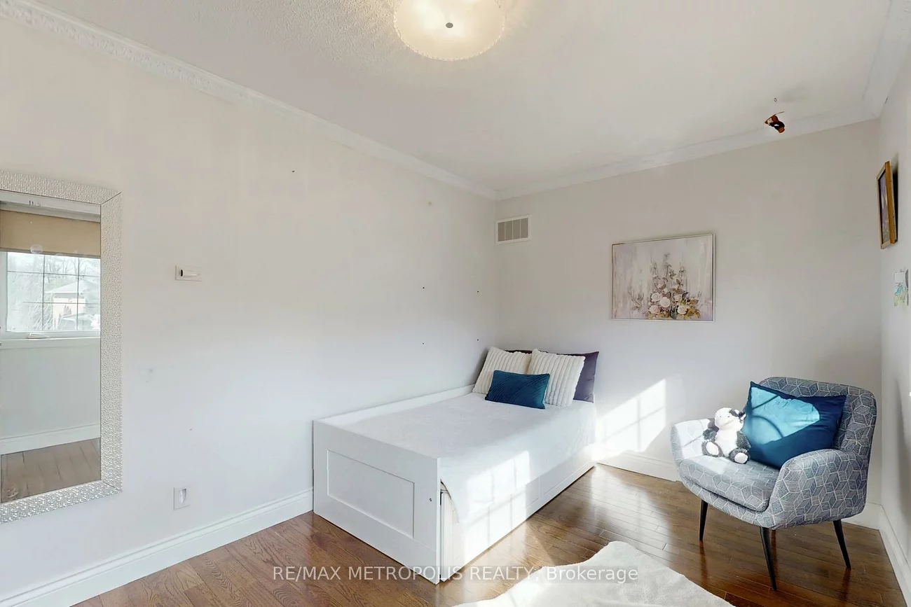 1310, Golden Meadow, 1005 - FA Falgarwood, Oakville