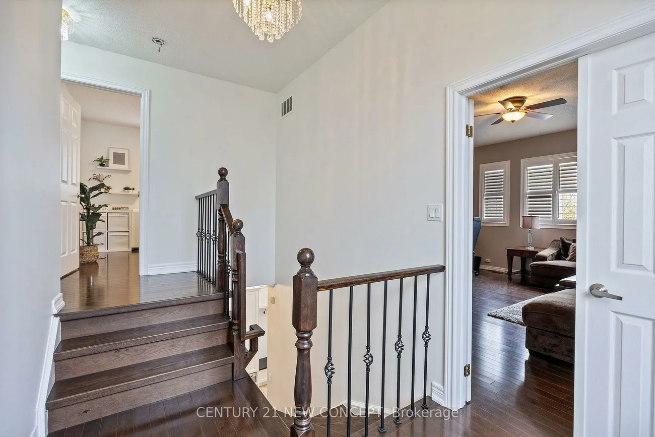 2587, Carberry, 1019 - WM Westmount, Oakville
