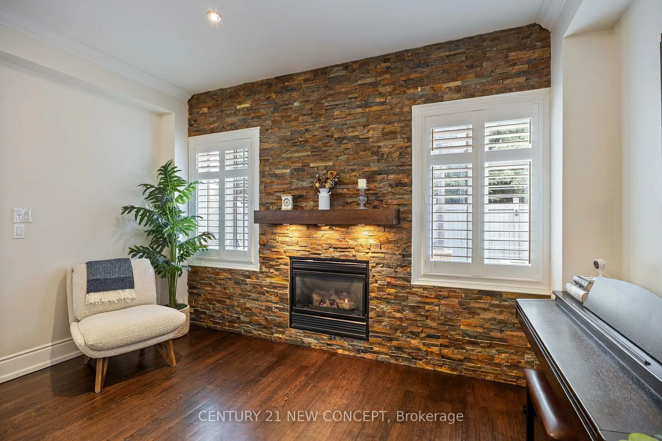 2587, Carberry, 1019 - WM Westmount, Oakville