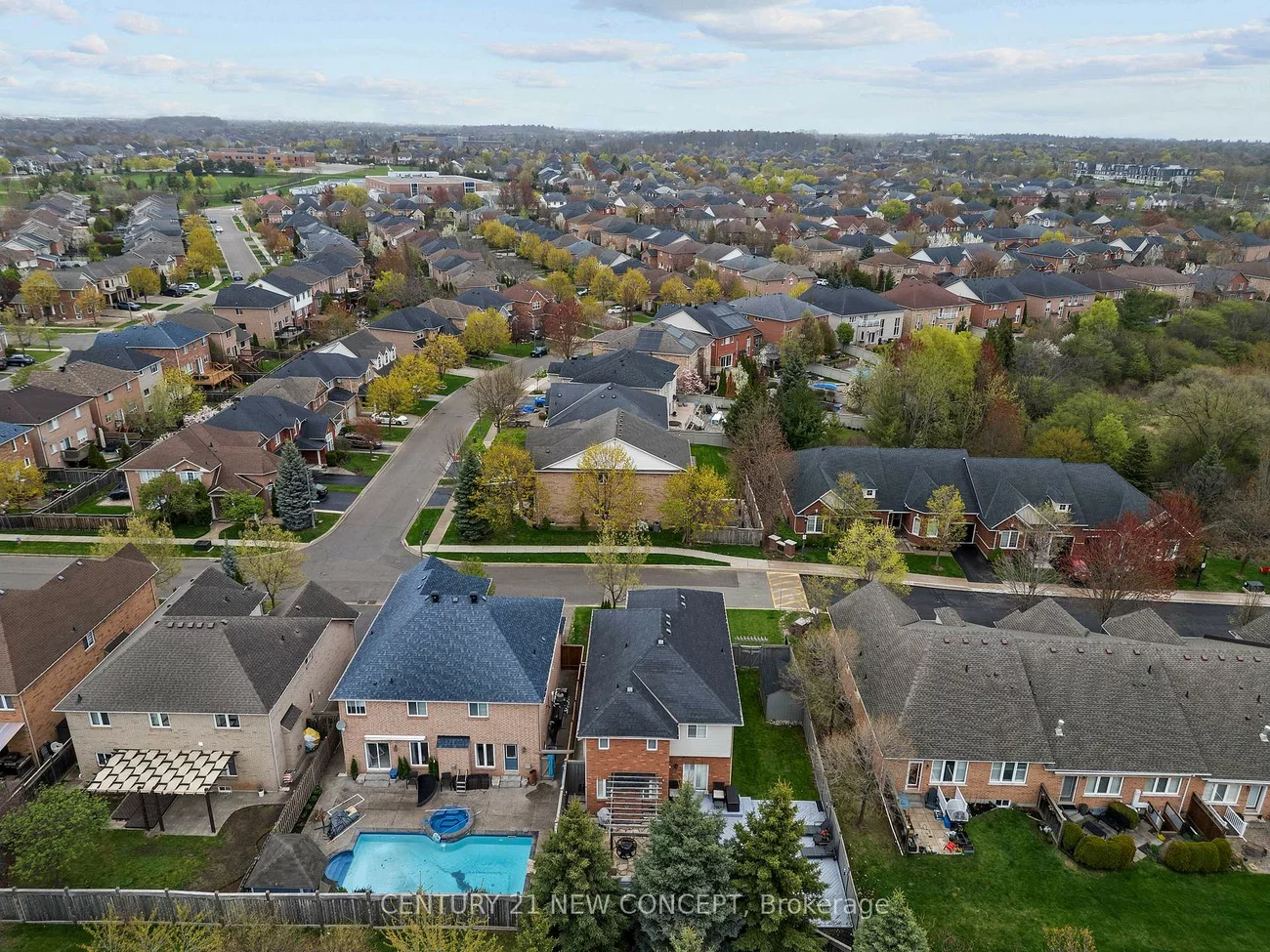 2587, Carberry, 1019 - WM Westmount, Oakville