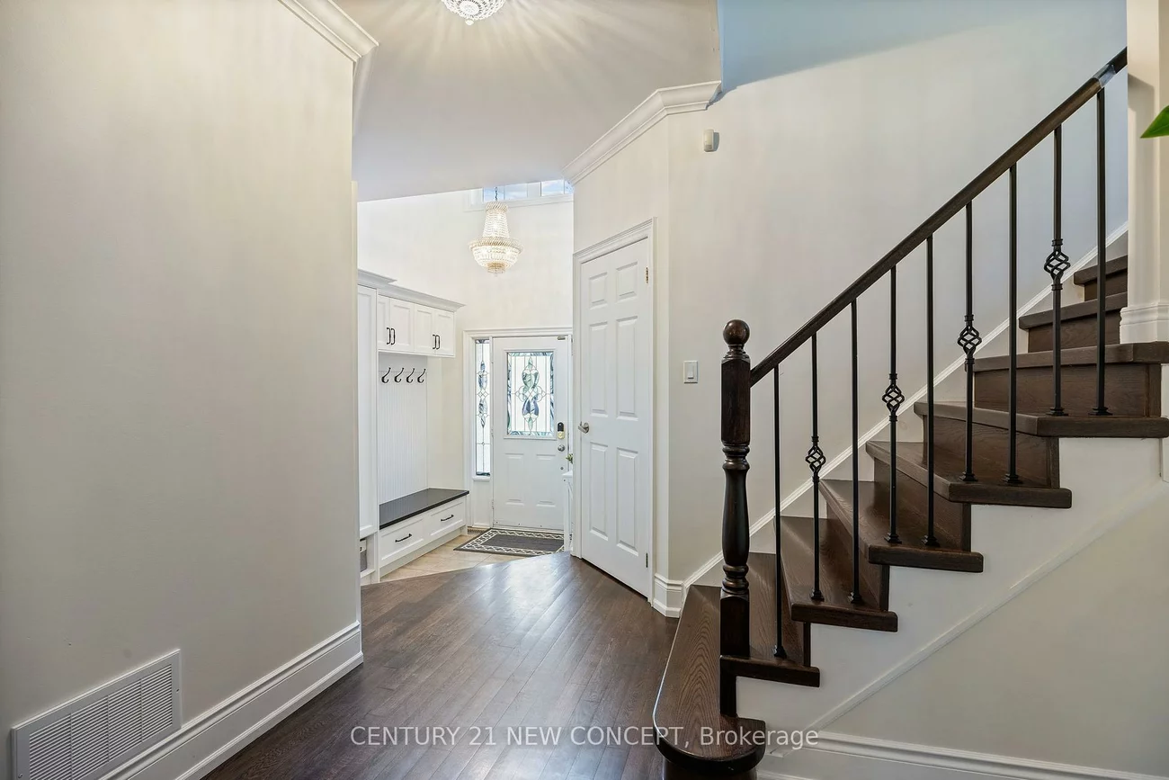 2587, Carberry, 1019 - WM Westmount, Oakville