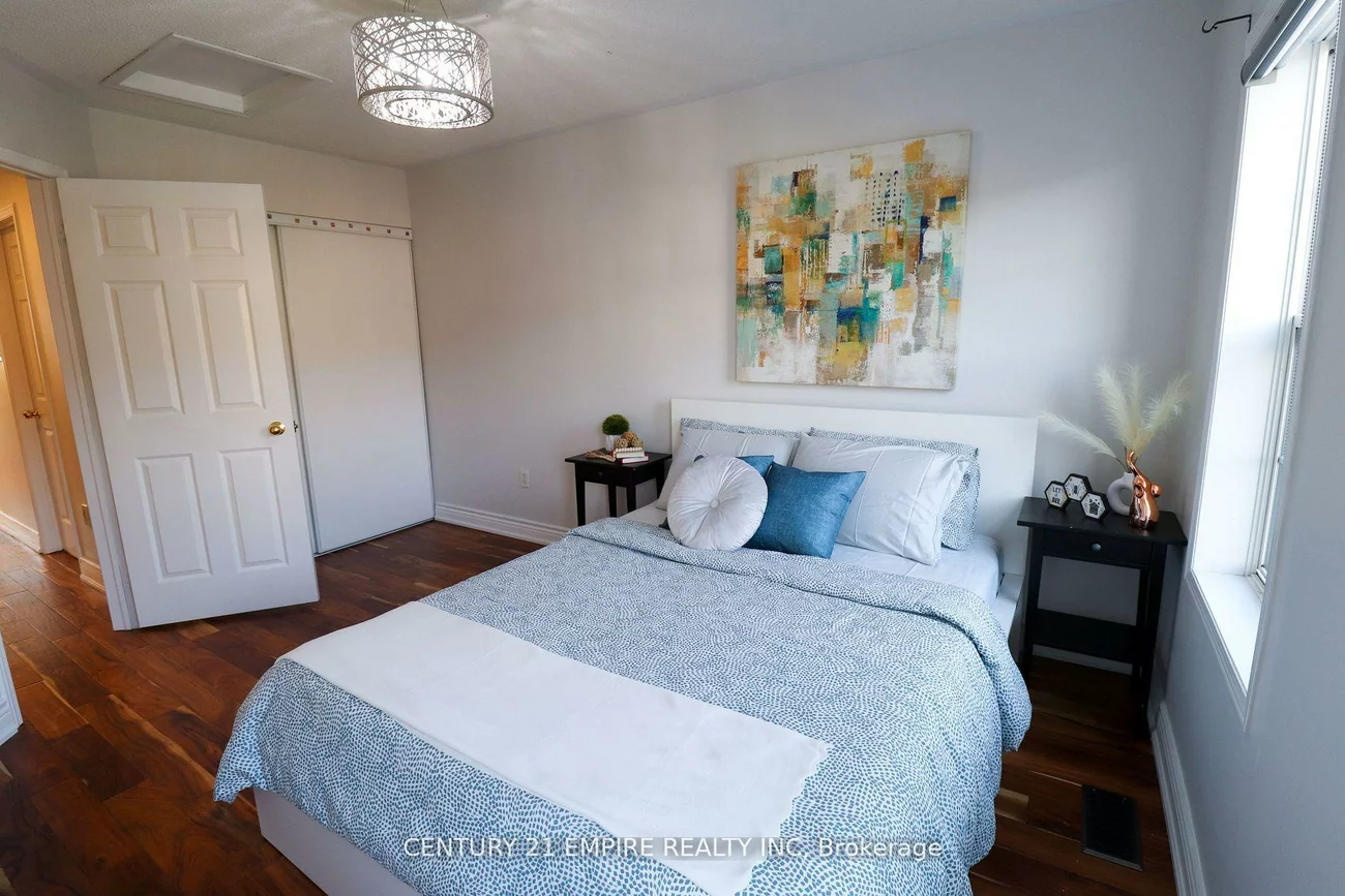 263, Gatwick, 1015 - RO River Oaks, Oakville