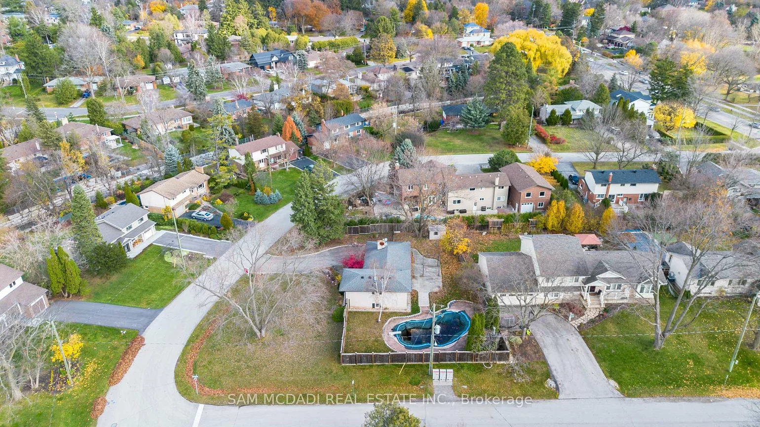 1198, Willowbrook, 1020 - WO West, Oakville