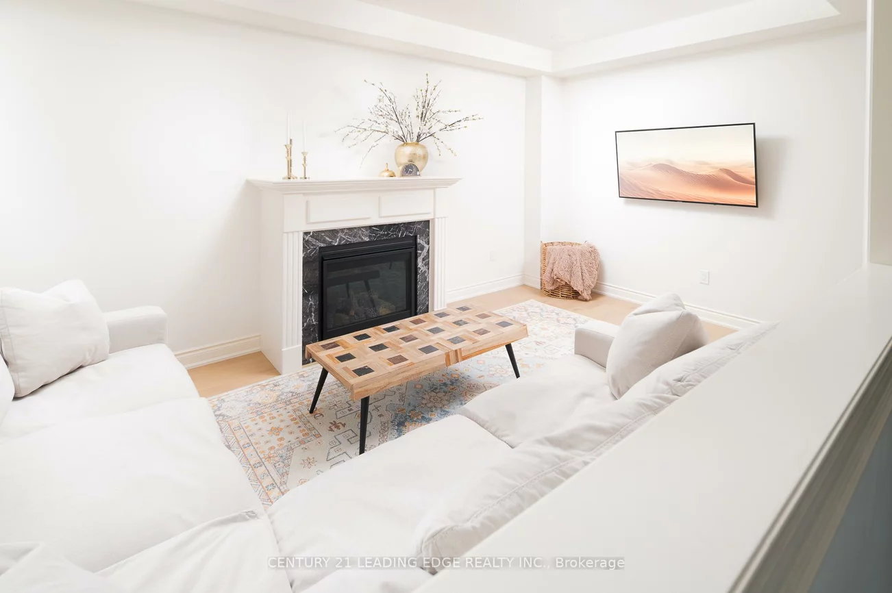 4090, Channing, 1008 - GO Glenorchy, Oakville