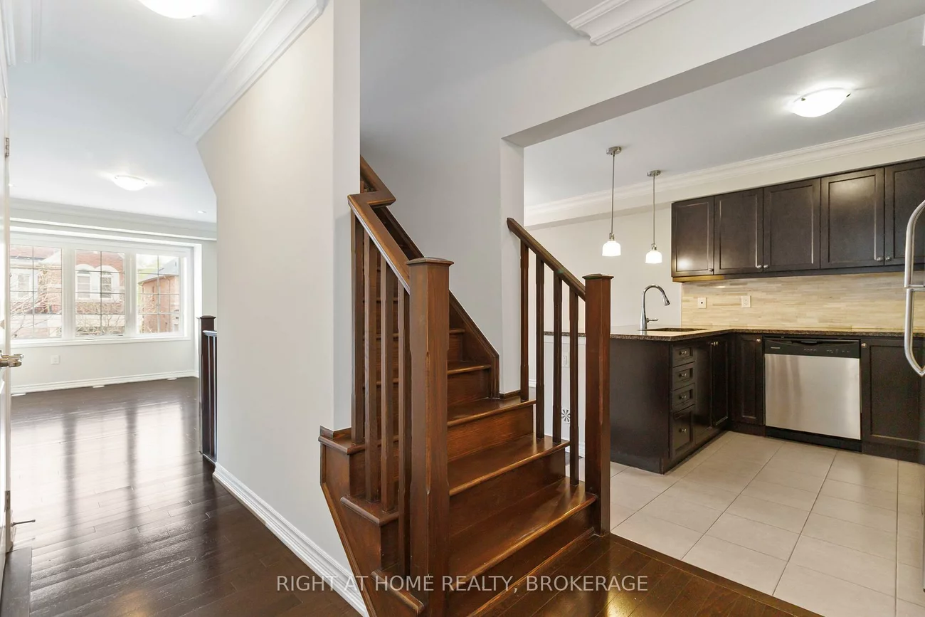 3060, Gardenia, 1008 - GO Glenorchy, Oakville