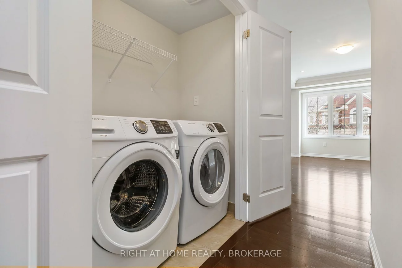 3060, Gardenia, 1008 - GO Glenorchy, Oakville