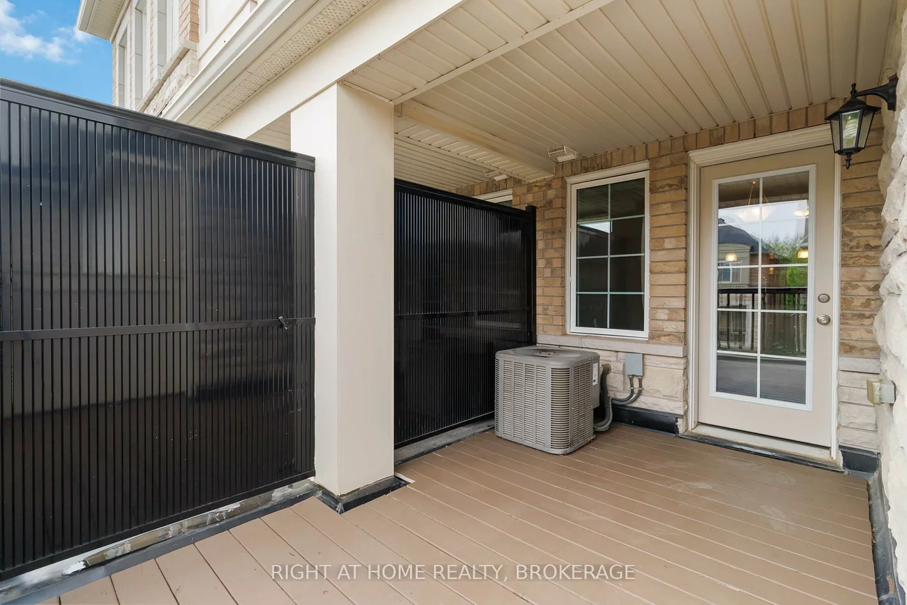 3060, Gardenia, 1008 - GO Glenorchy, Oakville