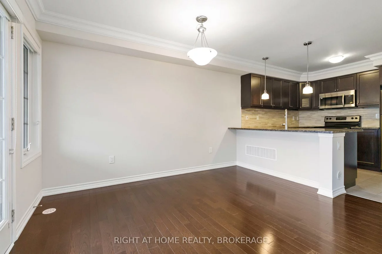 3060, Gardenia, 1008 - GO Glenorchy, Oakville