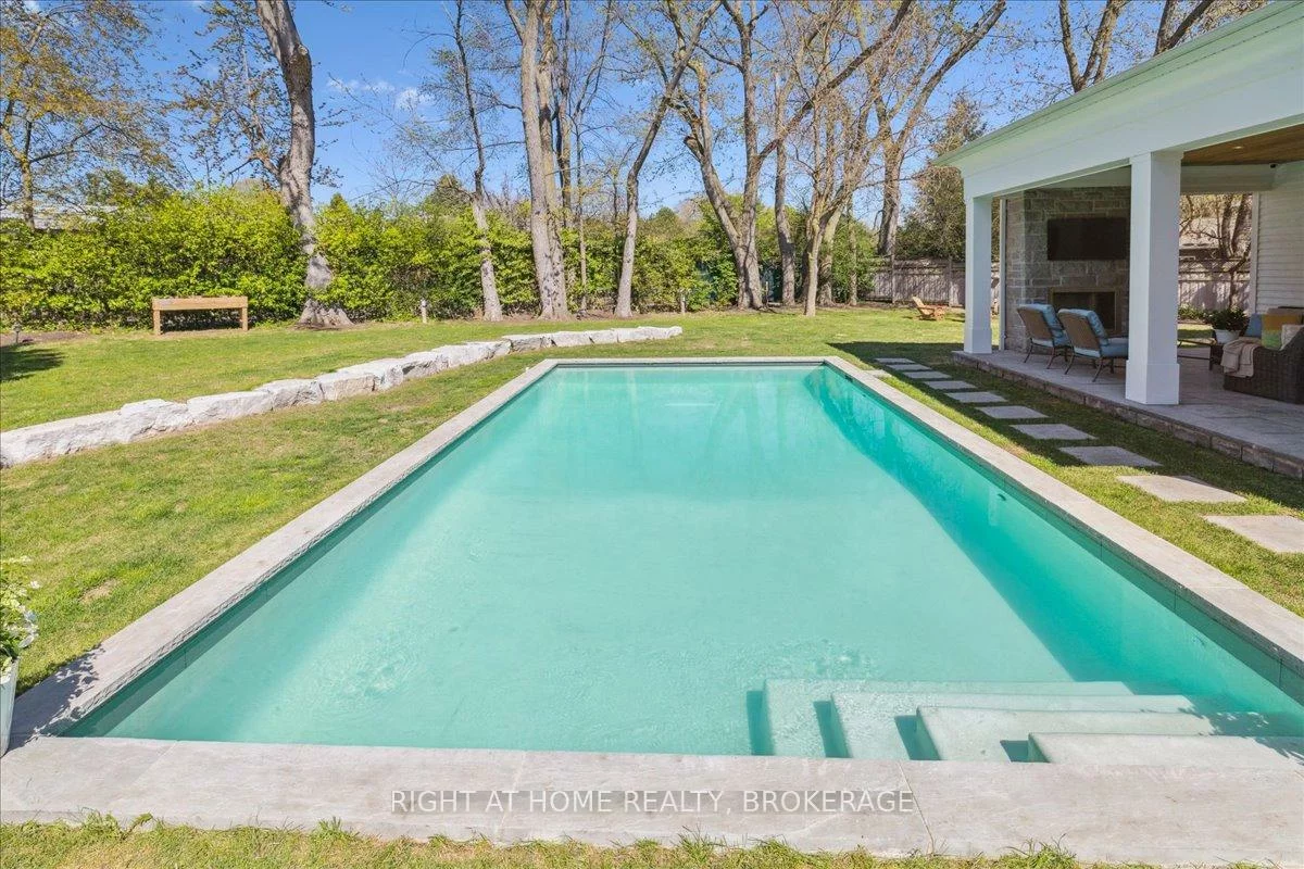 1253, Crawford, 1011 - MO Morrison, Oakville