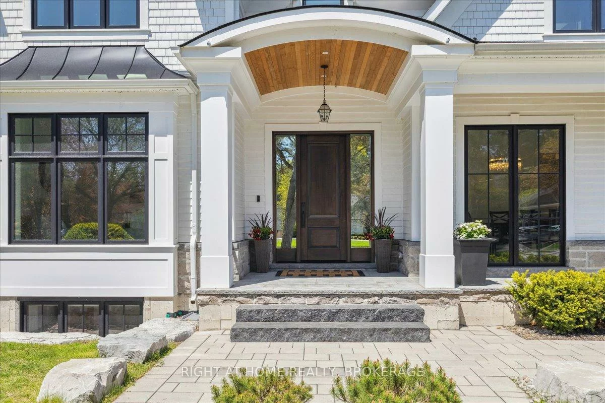 1253, Crawford, 1011 - MO Morrison, Oakville
