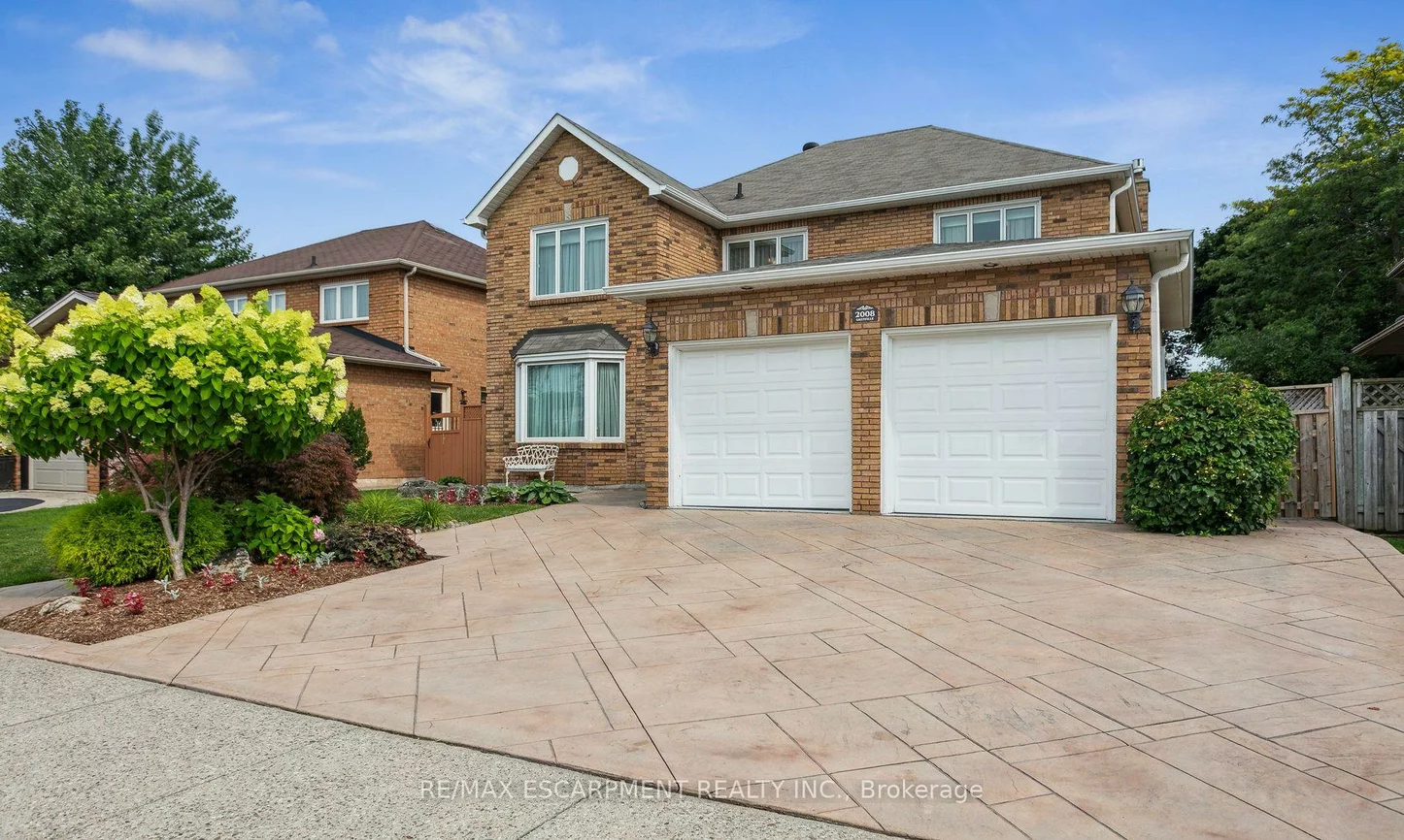 2008, Grenville, 1018 - WC Wedgewood Creek, Oakville
