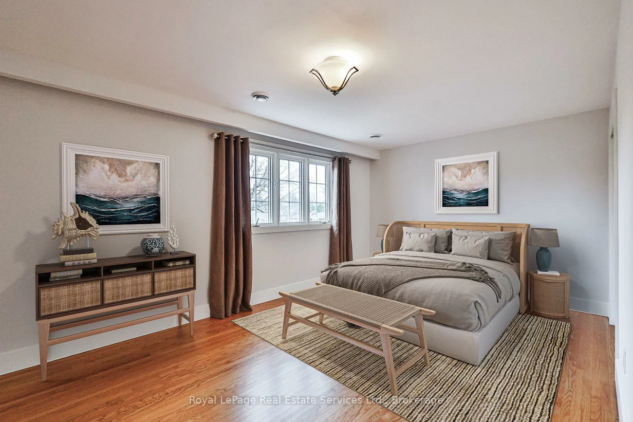 196, Sabel, 1001 - BR Bronte, Oakville
