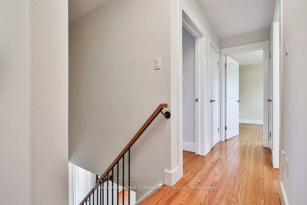 196, Sabel, 1001 - BR Bronte, Oakville
