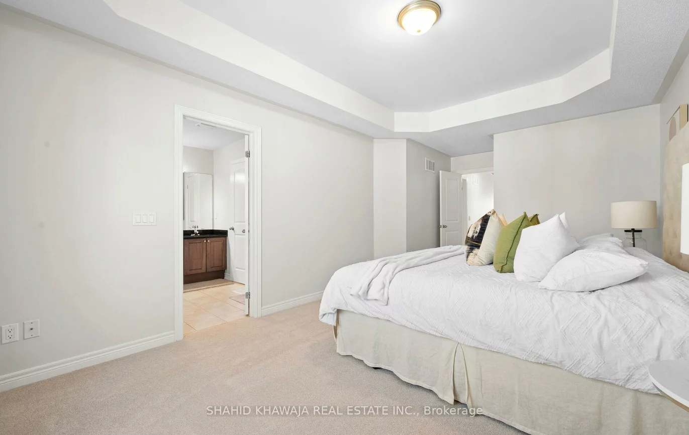 3049, Isaac, 1008 - GO Glenorchy, Oakville