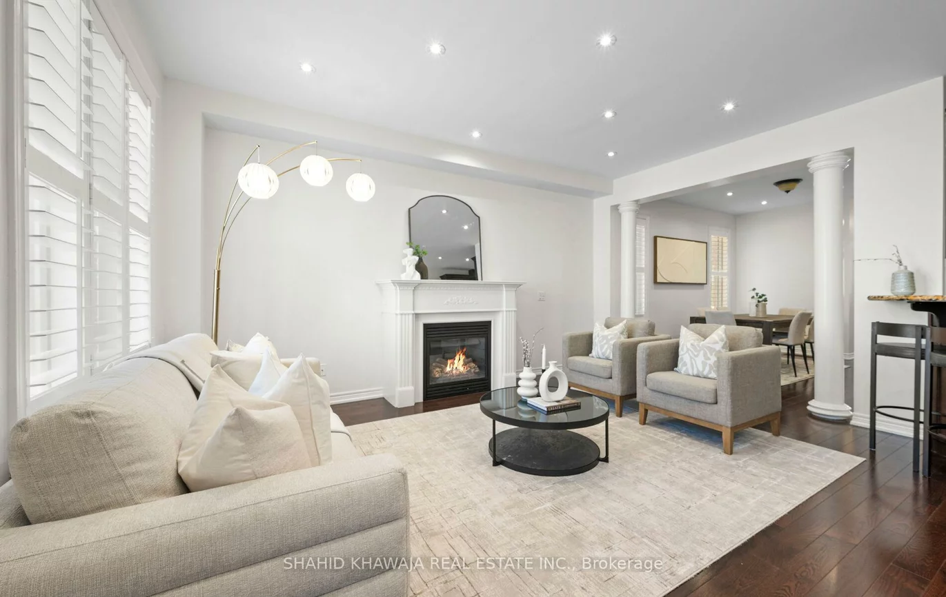3049, Isaac, 1008 - GO Glenorchy, Oakville
