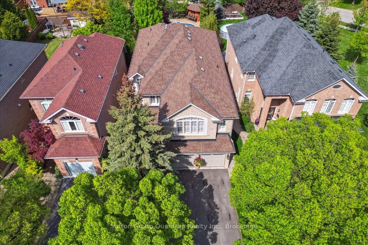 2477, Longridge, 1015 - RO River Oaks, Oakville