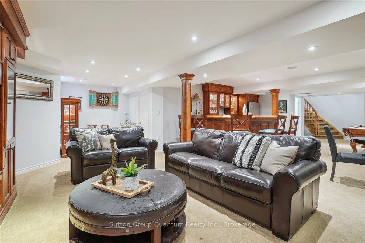 2477, Longridge, 1015 - RO River Oaks, Oakville