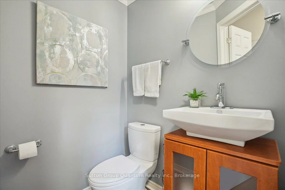 2477, Longridge, 1015 - RO River Oaks, Oakville