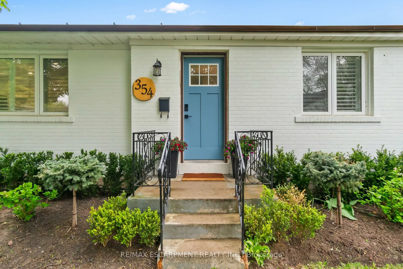 354, Bartos, 1002 - CO Central, Oakville