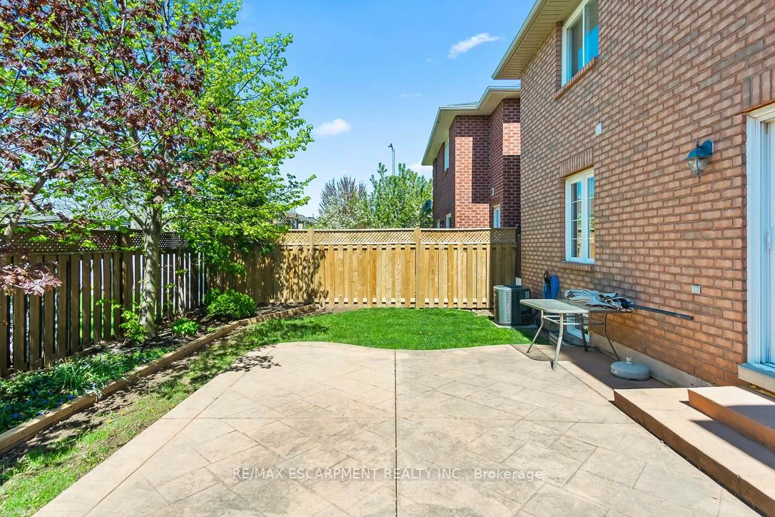 2160, Peachtree, 1019 - WM Westmount, Oakville