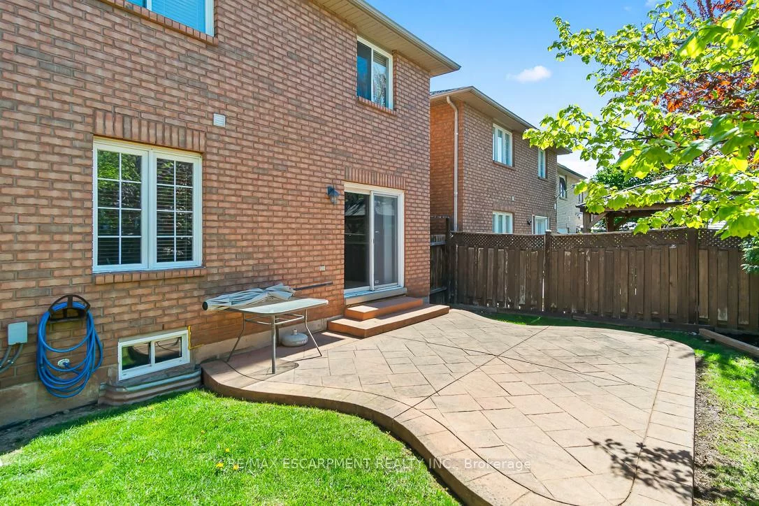 2160, Peachtree, 1019 - WM Westmount, Oakville