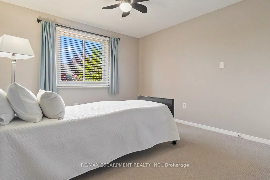 2160, Peachtree, 1019 - WM Westmount, Oakville