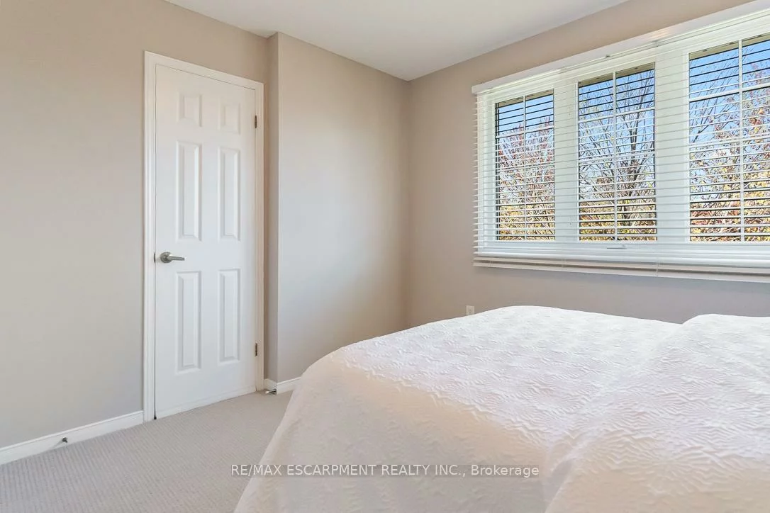 2160, Peachtree, 1019 - WM Westmount, Oakville