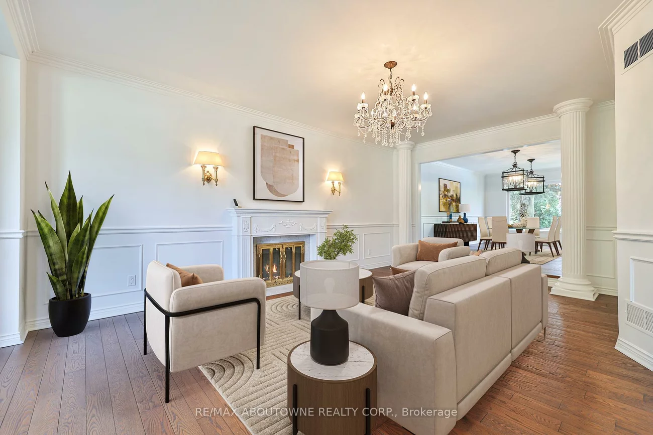 108, Whittington, 1017 - SW Southwest, Oakville
