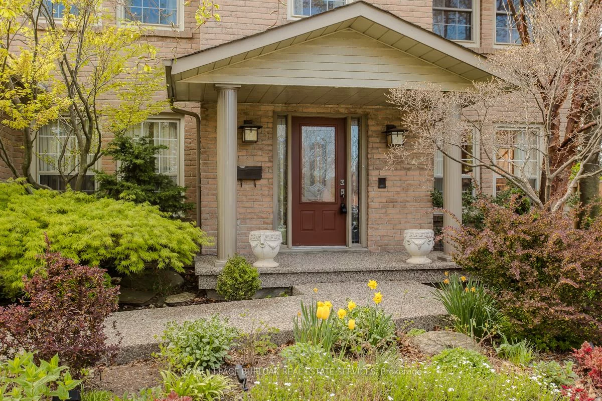 318, Slade, 1020 - WO West, Oakville