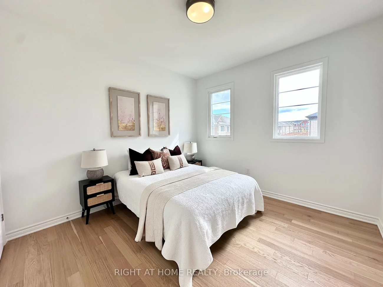 3081, Langdon, 1010 - JM Joshua Meadows, Oakville