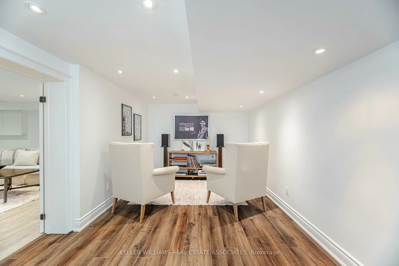 157, Dianne, 1011 - MO Morrison, Oakville