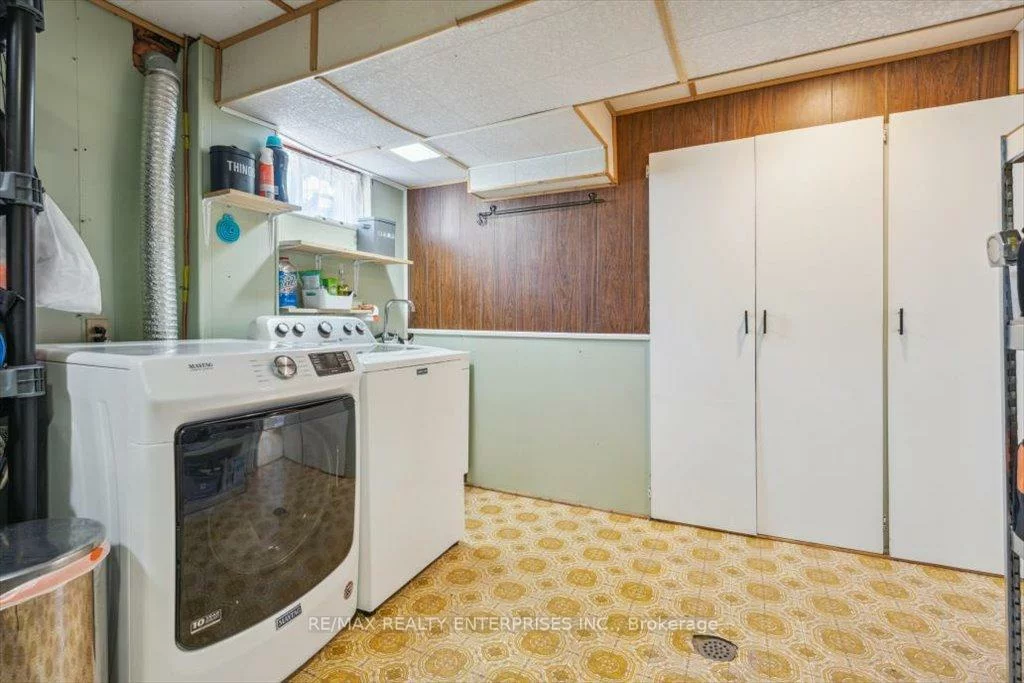 413, Yale, 1001 - BR Bronte, Oakville