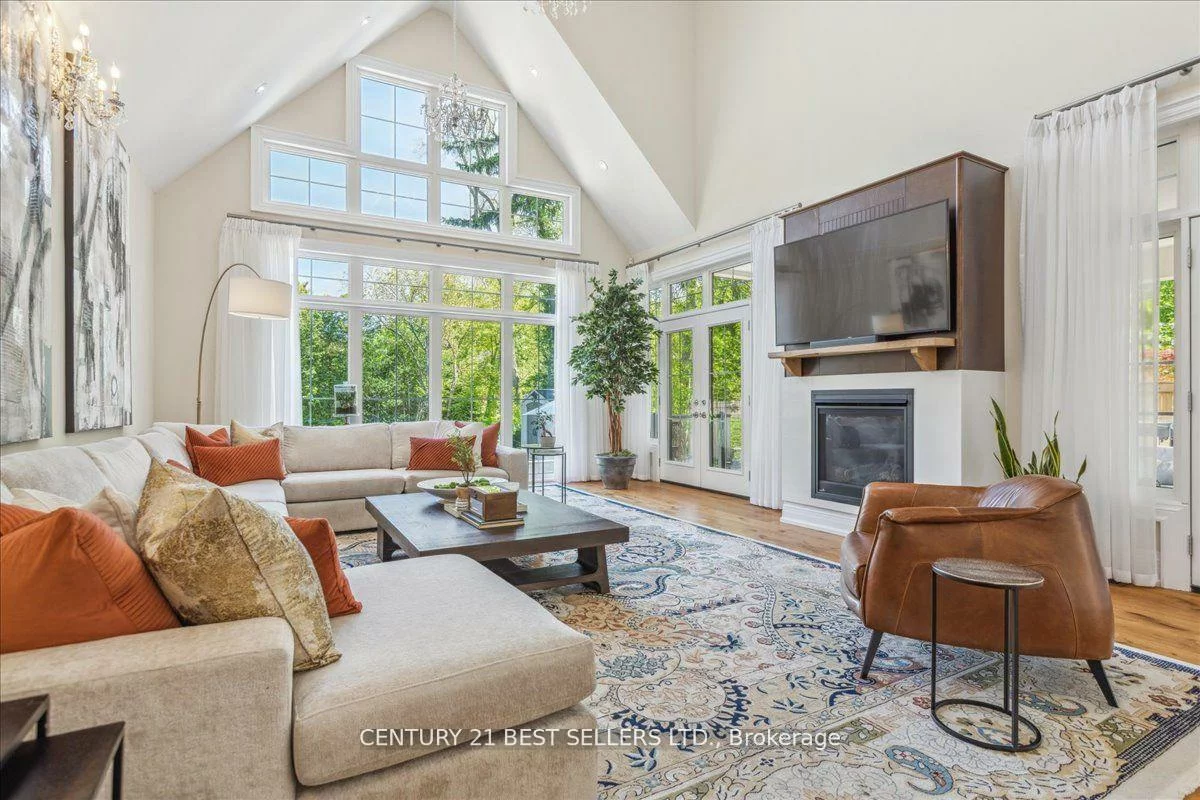 41, Cudmore, 1001 - BR Bronte, Oakville