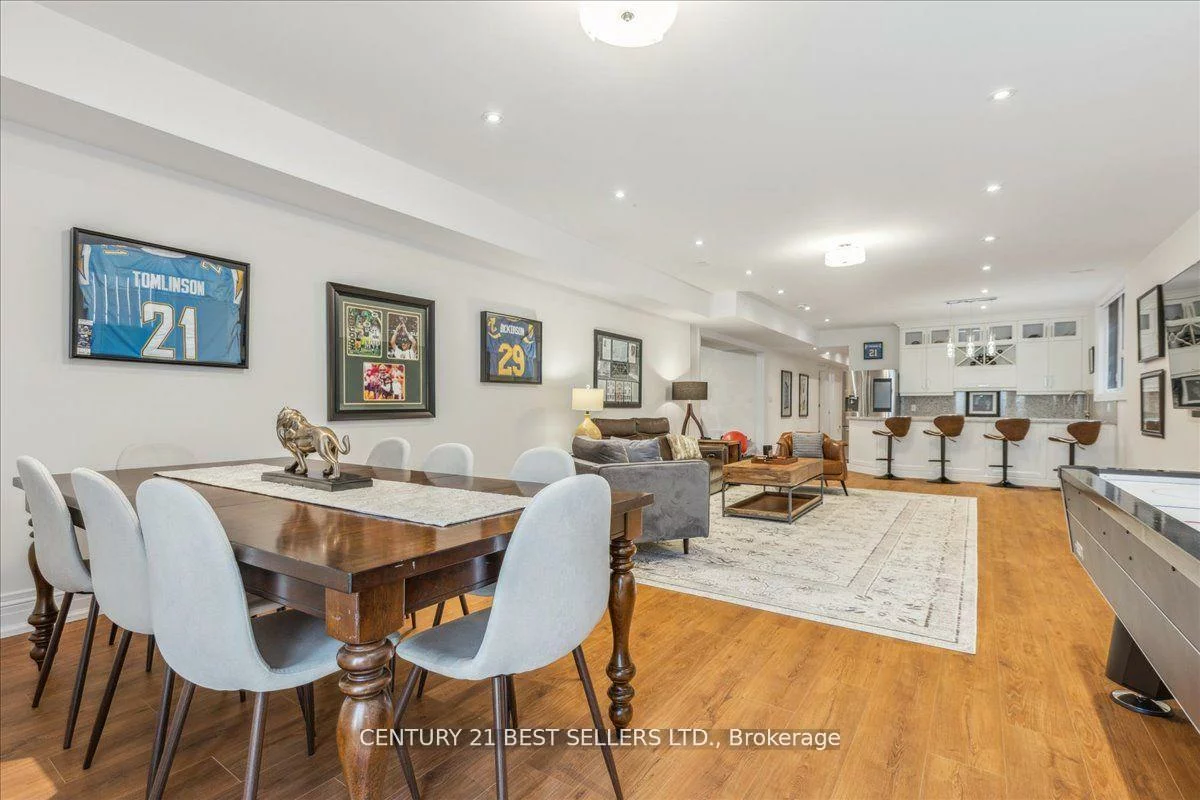 41, Cudmore, 1001 - BR Bronte, Oakville