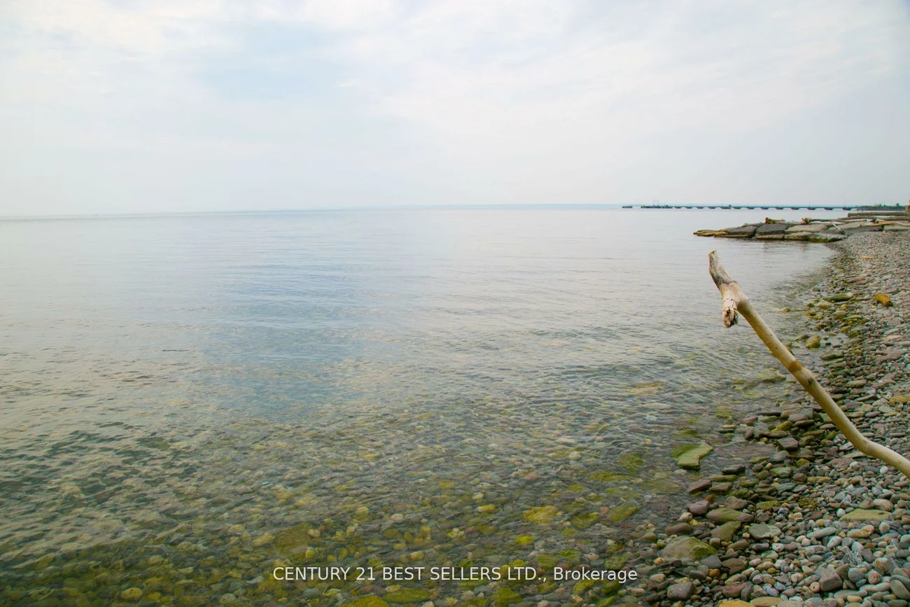 41, Cudmore, 1001 - BR Bronte, Oakville