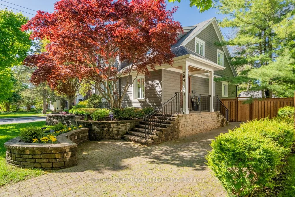 264, Douglas, 1013 - OO Old Oakville, Oakville