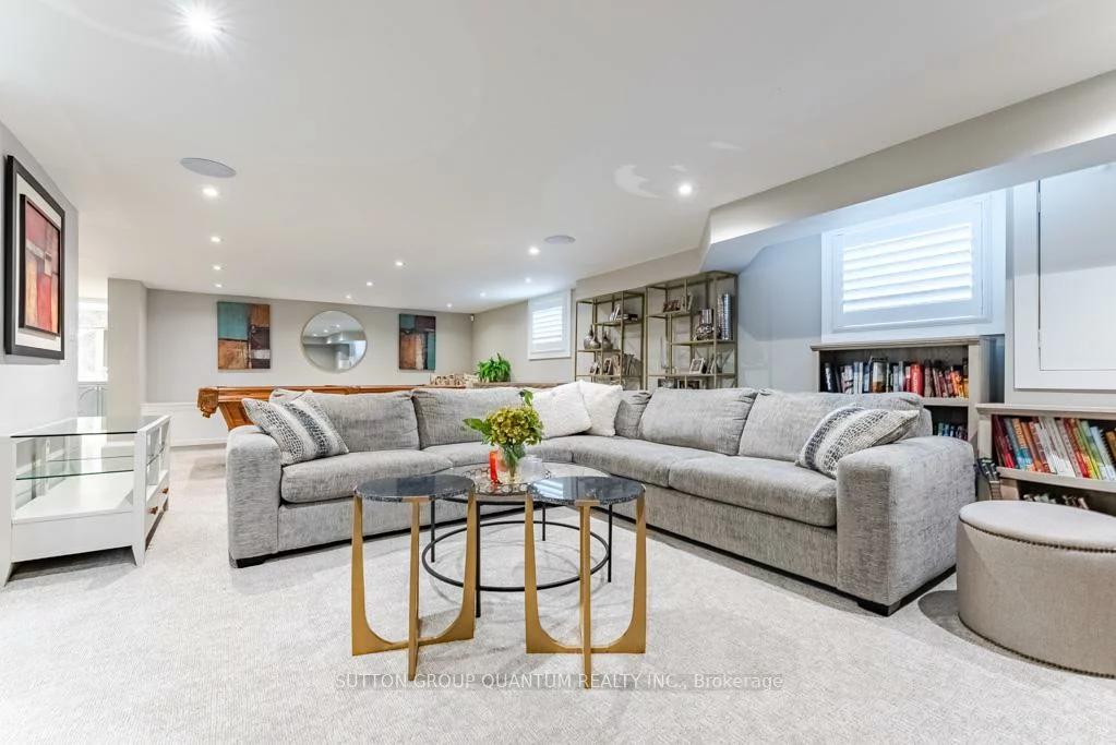 264, Douglas, 1013 - OO Old Oakville, Oakville