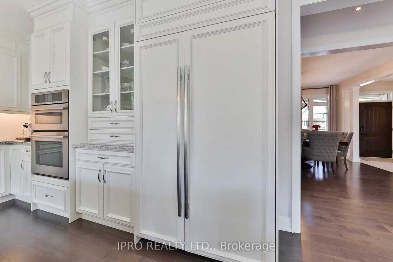 226, Mcwilliams, 1008 - GO Glenorchy, Oakville