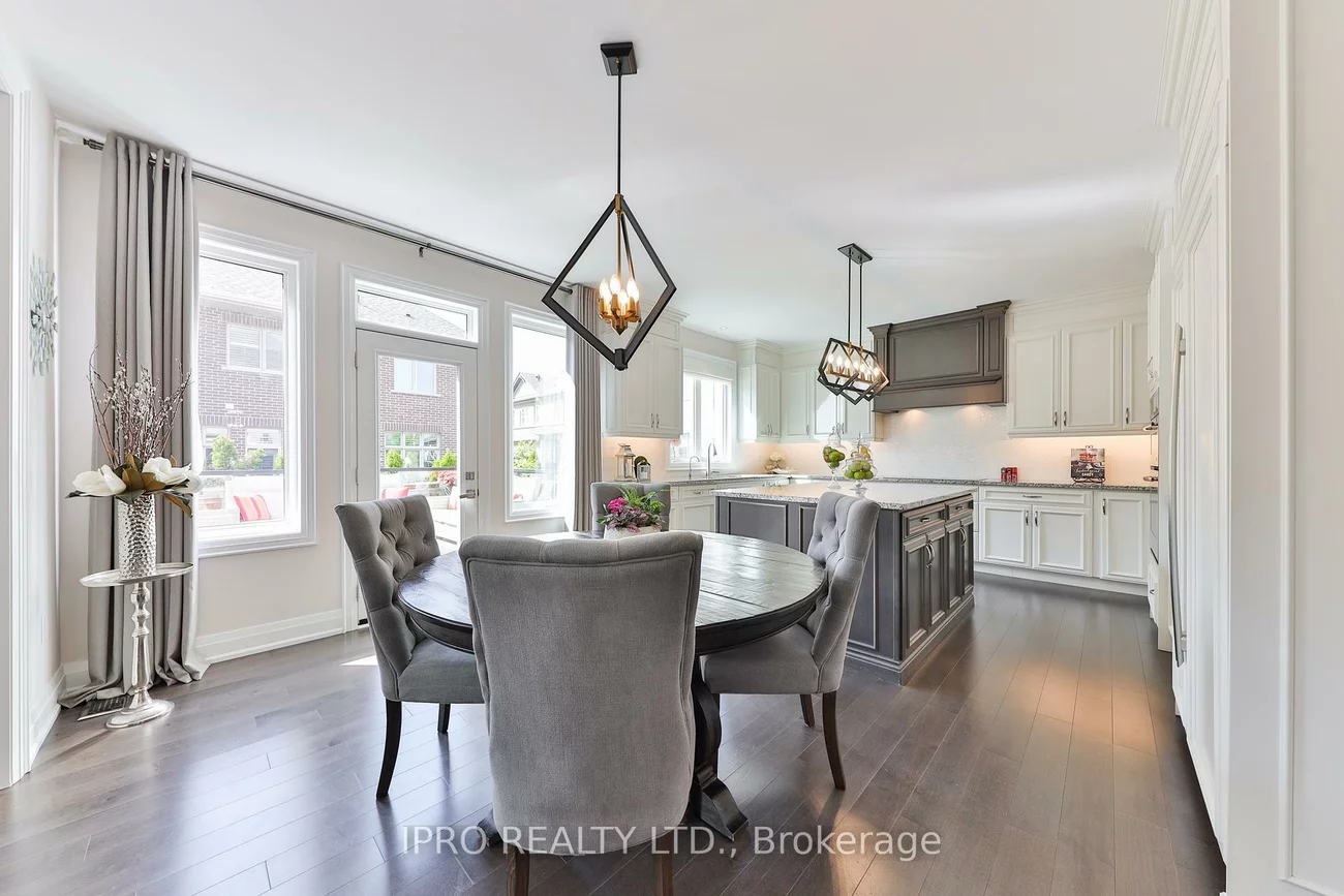 226, Mcwilliams, 1008 - GO Glenorchy, Oakville