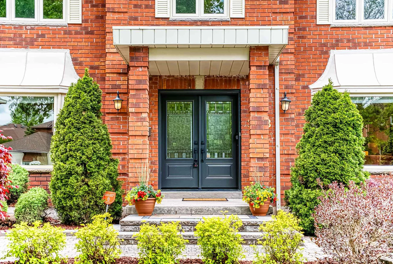 2108, Grenville, 1018 - WC Wedgewood Creek, Oakville