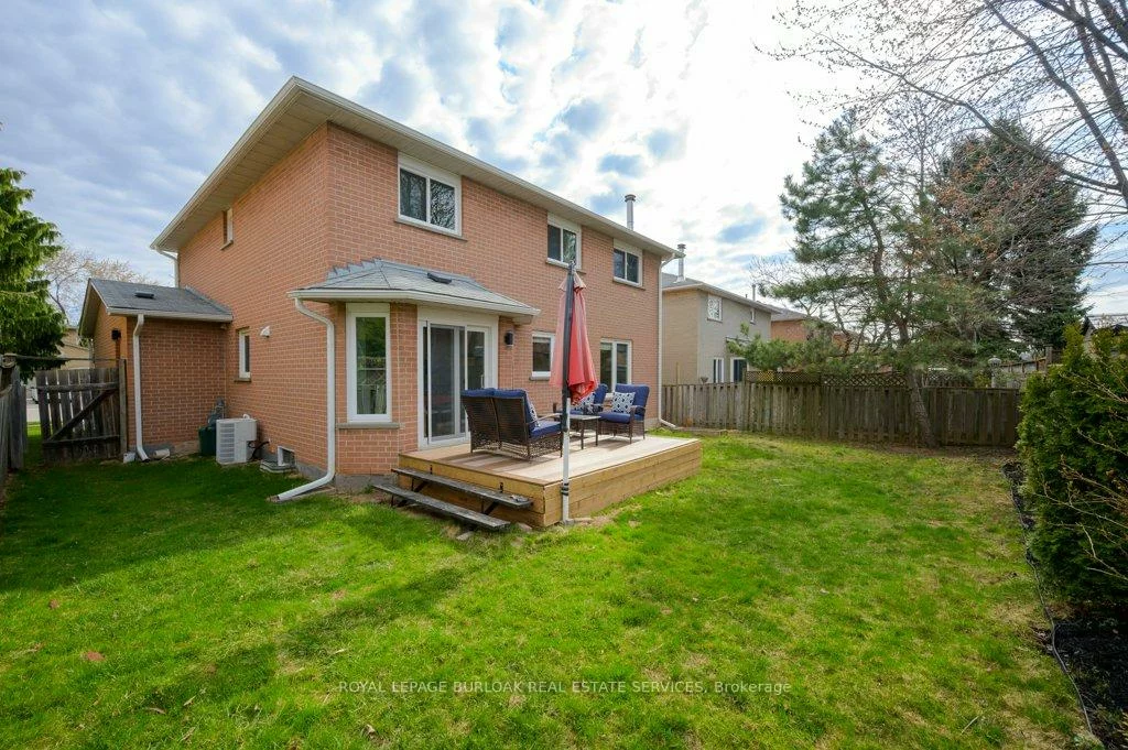 274, Honeyvale, 1001 - BR Bronte, Oakville