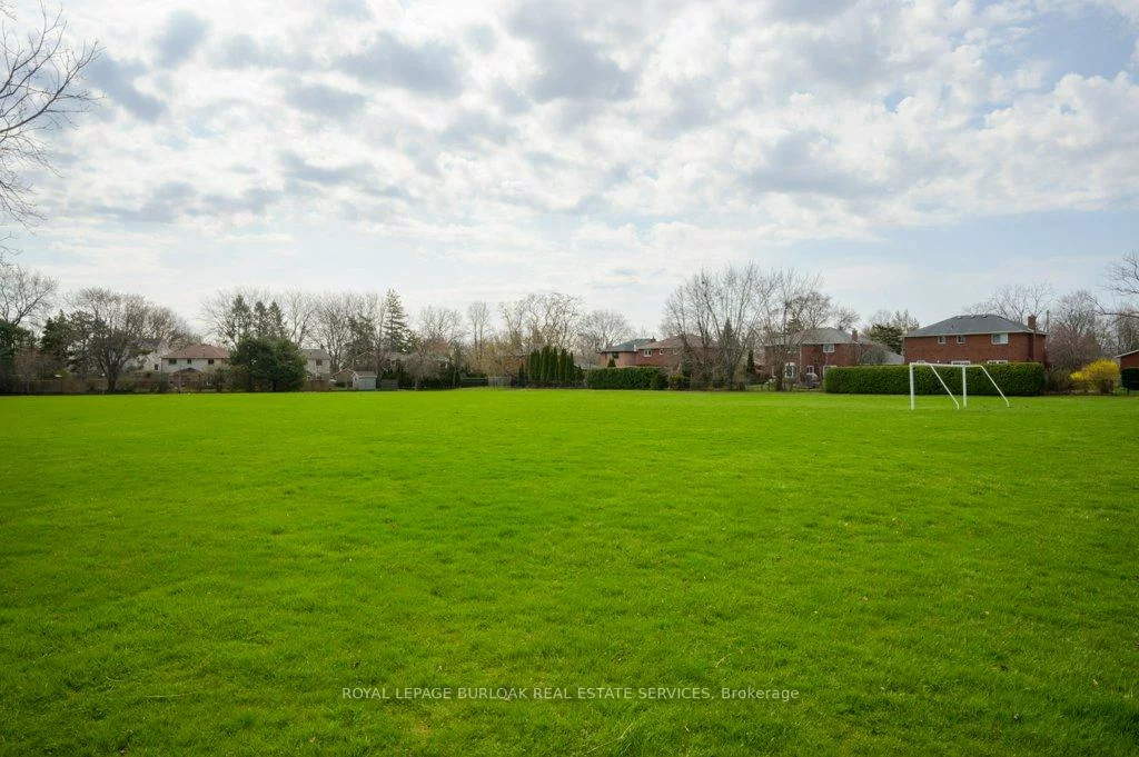 274, Honeyvale, 1001 - BR Bronte, Oakville