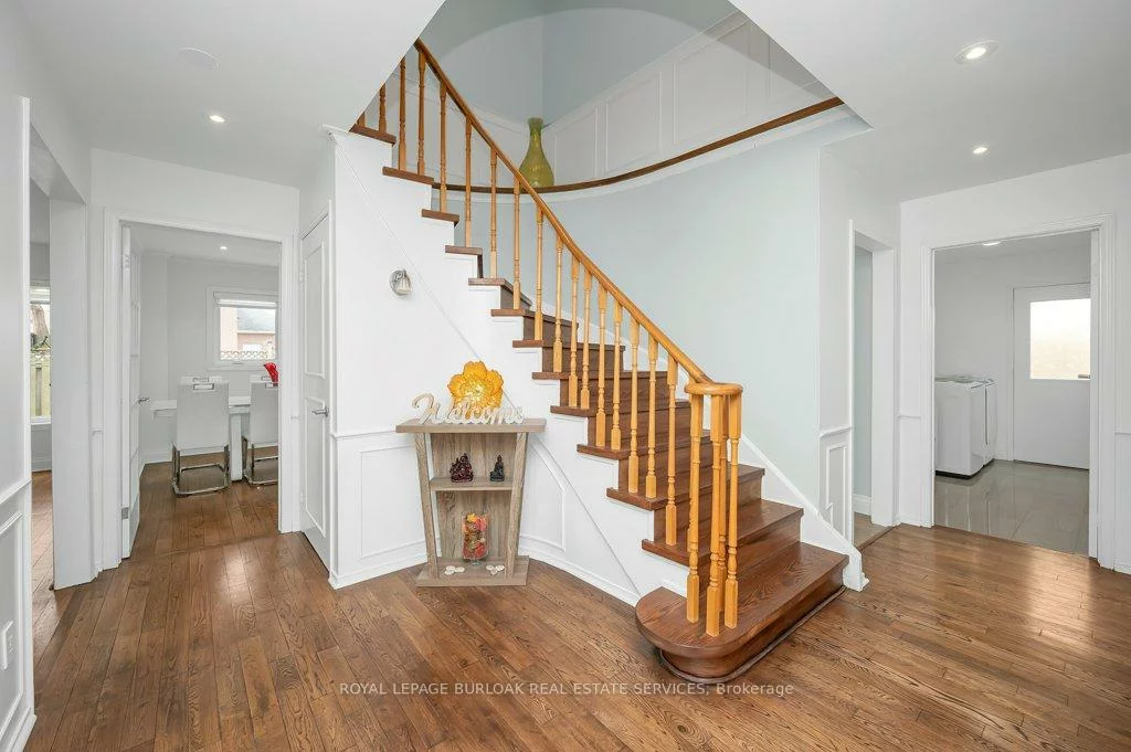274, Honeyvale, 1001 - BR Bronte, Oakville