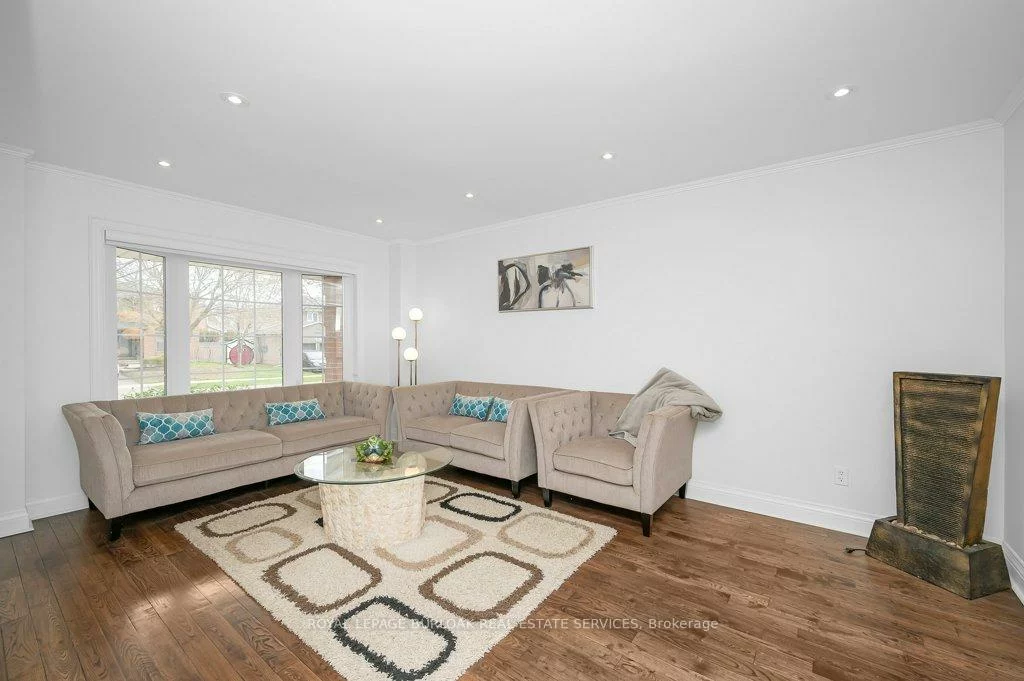 274, Honeyvale, 1001 - BR Bronte, Oakville