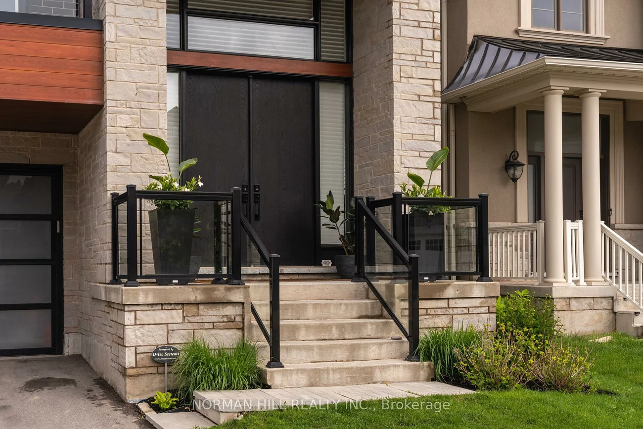 283, Bethpage, 1008 - GO Glenorchy, Oakville